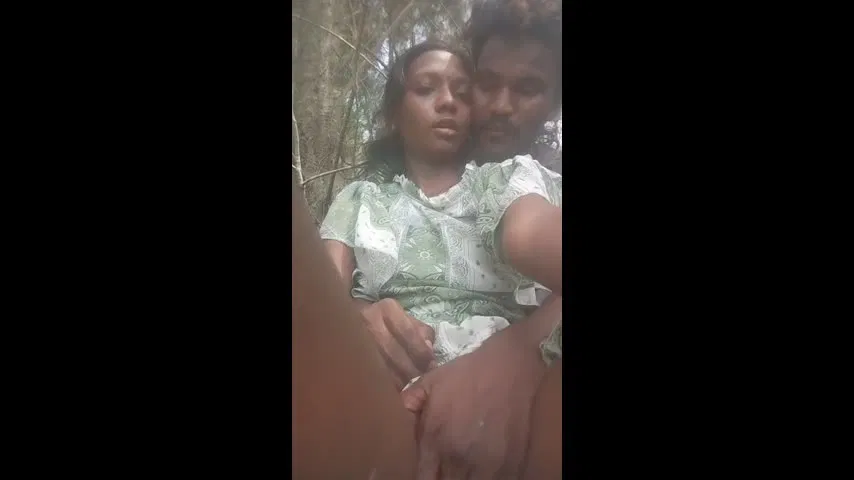 Desi couple fucking with full voice in jungle