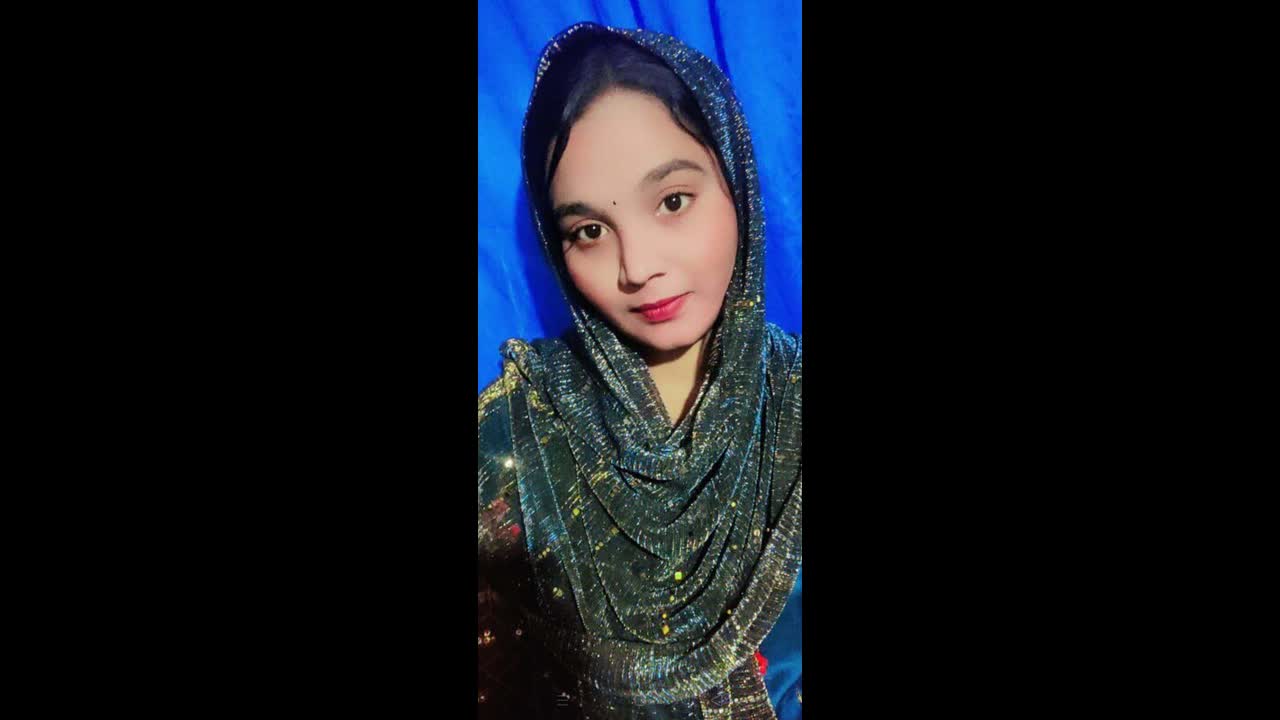 Beautiful Cute Gf Showing for lover