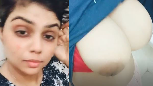 Indian girl Maaya juicy desi boobs showing