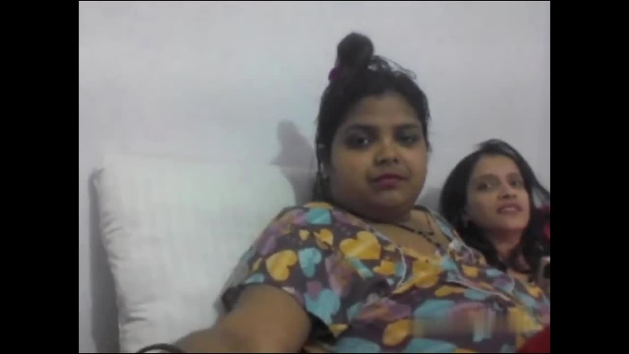 Angel mishika Showing Huge Boobs & Fingering on StripChat Live with Face