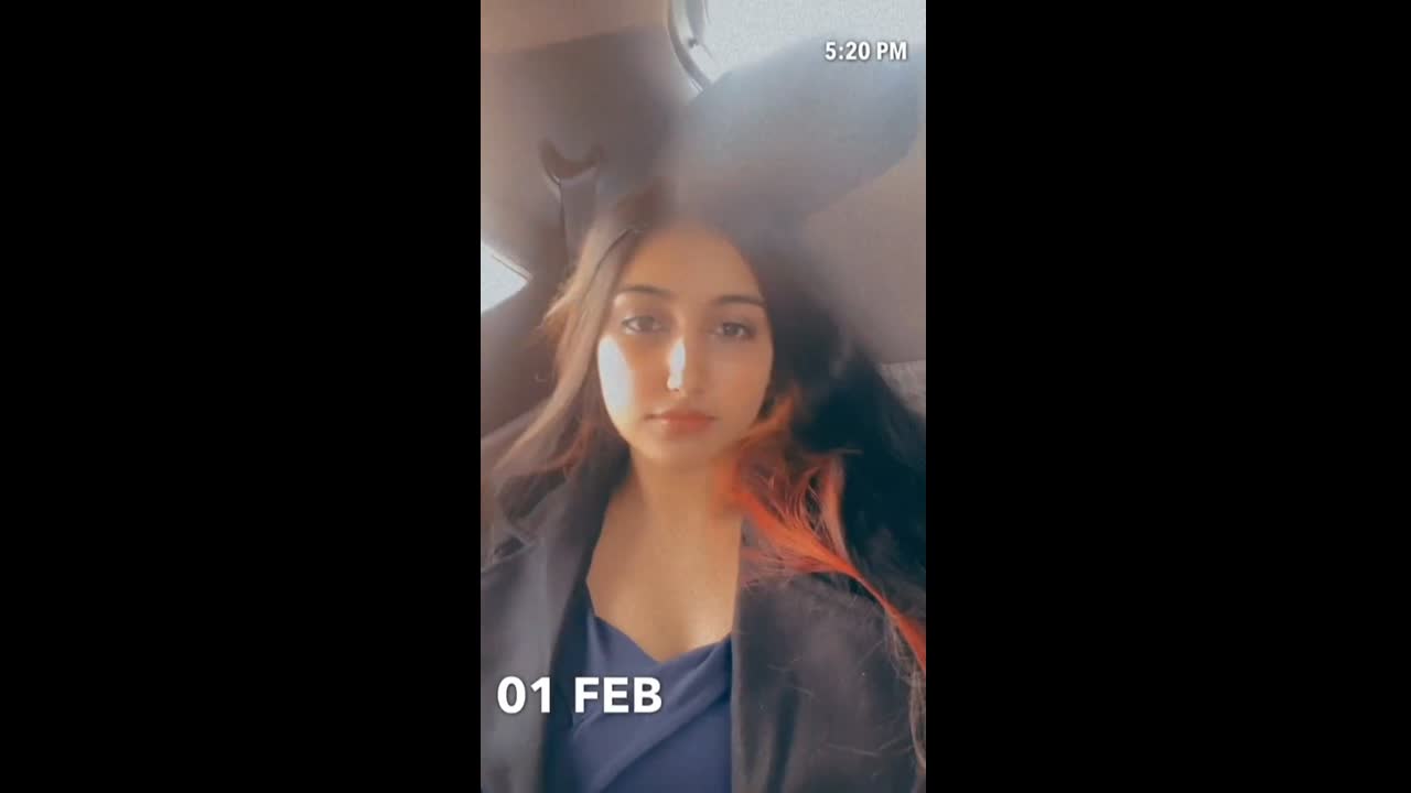 Hot desi babe showing nude body 2 videos merged