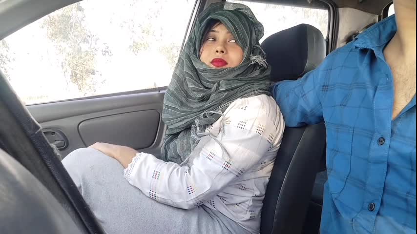 Desi girl fucked in car – indian muslim girl porn videos