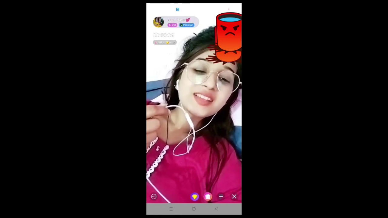 Cute Paki Babe Antal Hayat Flashes Nude Tits Talking to Viewer on Chamet