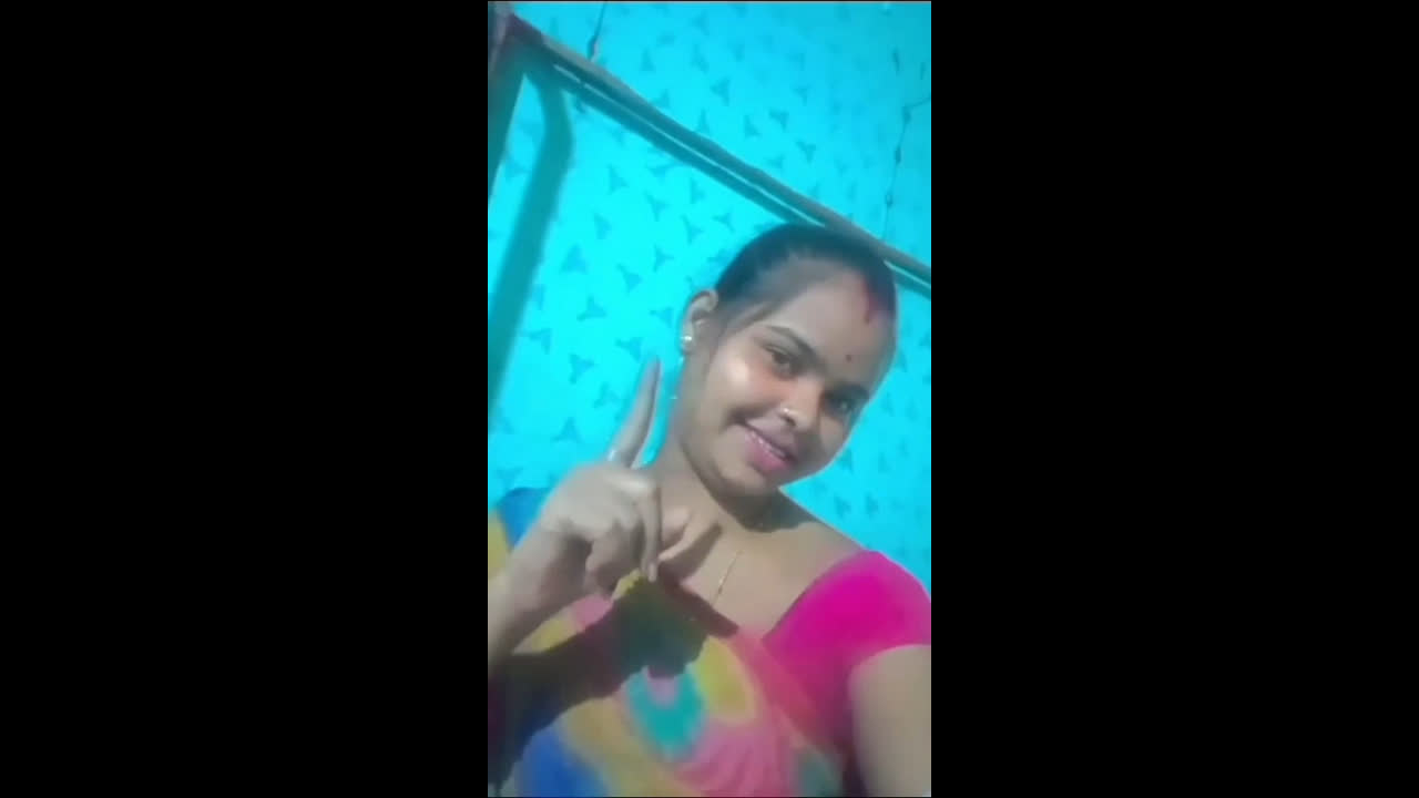 Sexy Married Bhabhi Leaking Milk And Inserting Cucumber In Pussy