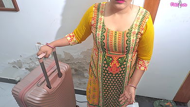 New Year Enjoy-huge Ass Stepsister Shared Room in Oyo with Her Stepborther, She Got Hard Fucked and Hot Orgasm